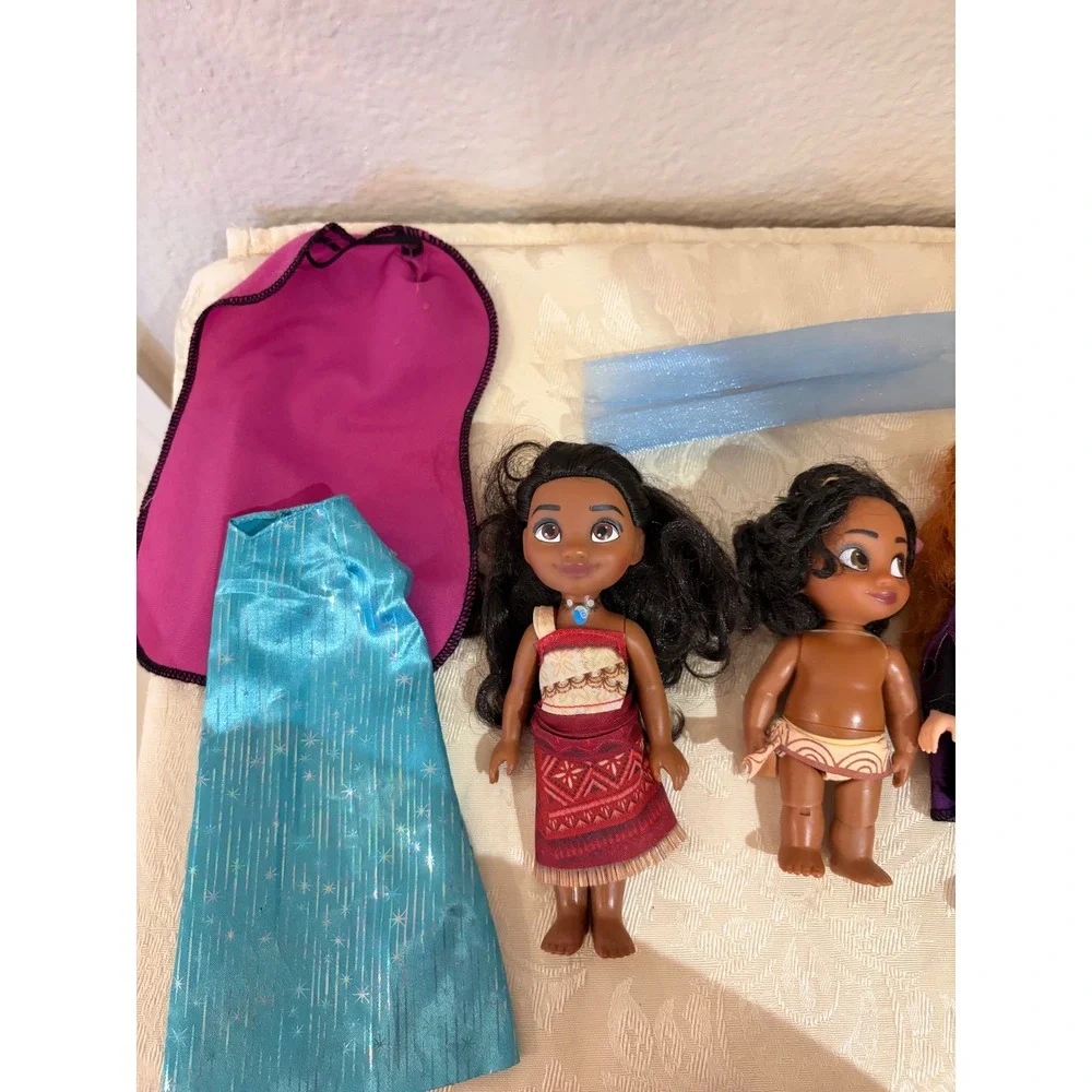 Disney Princess Doll Lot Frozen Elsa Anna Kristoff Moana Figures and Clothes